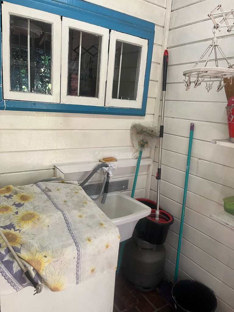 Casa em Ilhabela, no bairro Água Branca