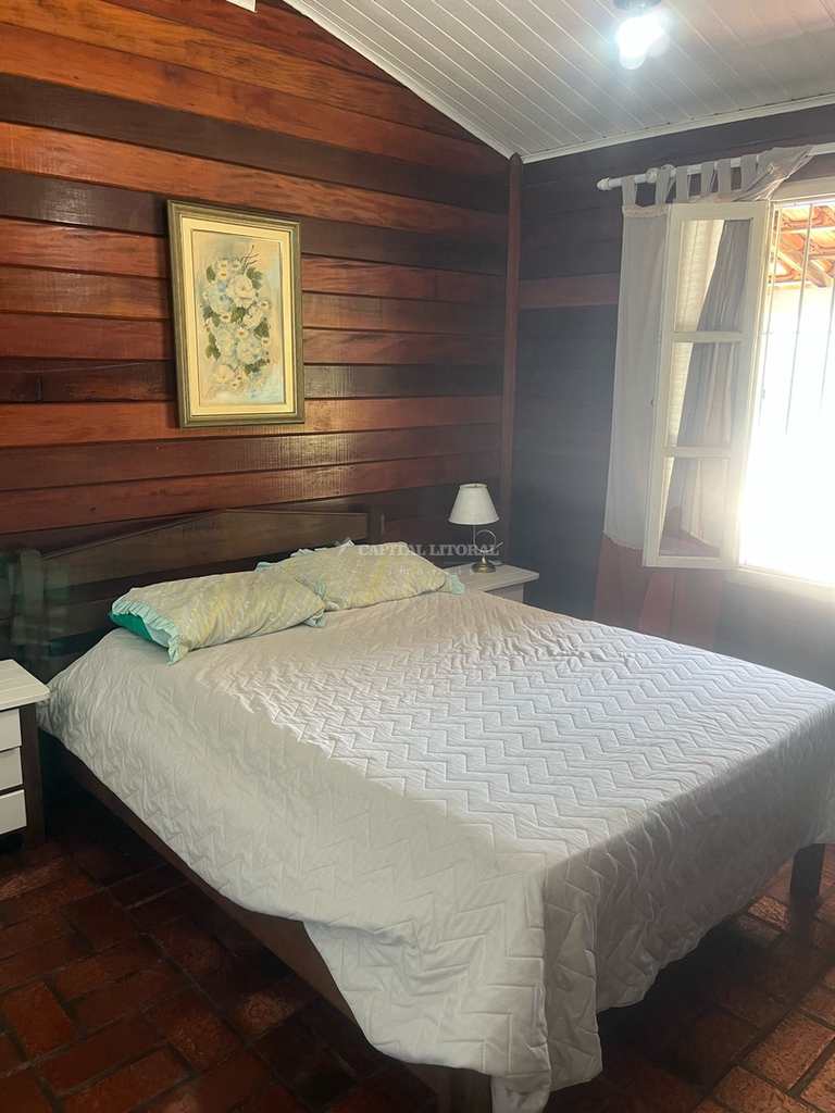 Casa em Ilhabela, no bairro Água Branca
