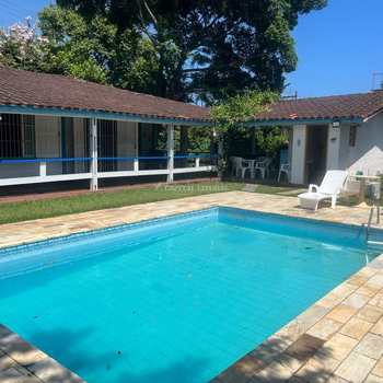 Casa em Ilhabela, bairro Água Branca
