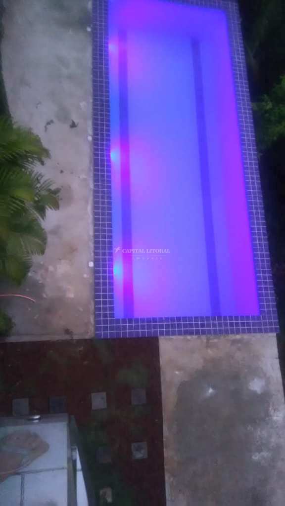 Casa em Ilhabela, no bairro Siriúba