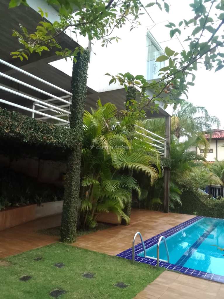 Casa em Ilhabela, no bairro Siriúba