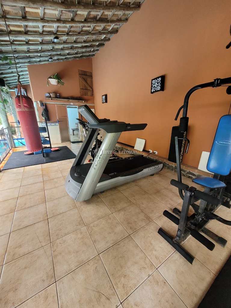 Casa em Ilhabela, no bairro Cocaia