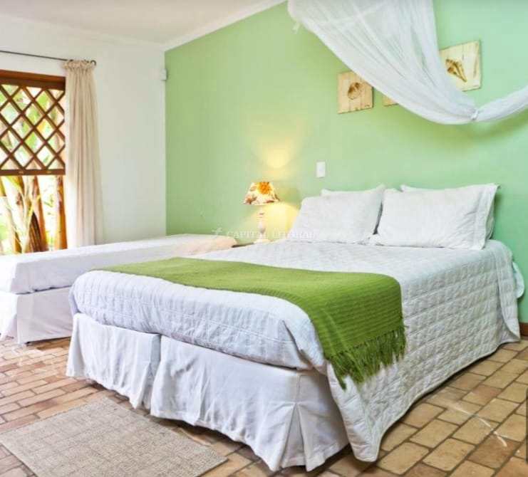 Casa em Ilhabela, no bairro Cocaia