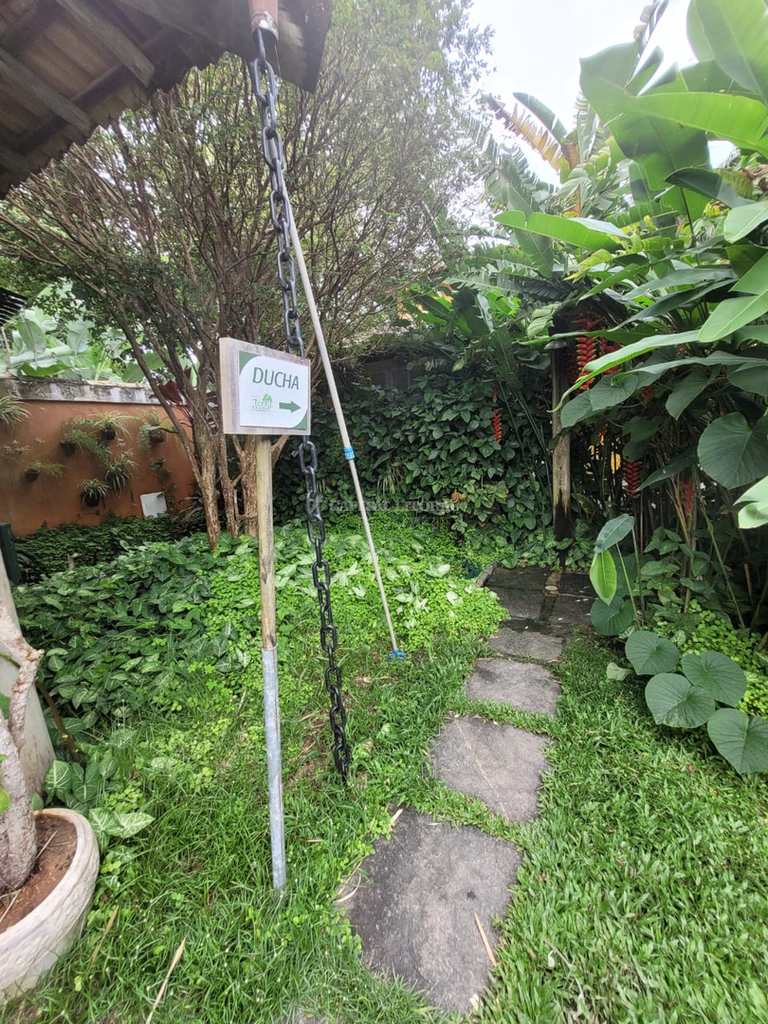 Casa em Ilhabela, no bairro Cocaia