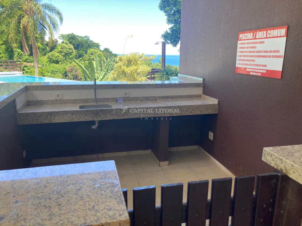 Casa em Ilhabela, no bairro Praia do Veloso
