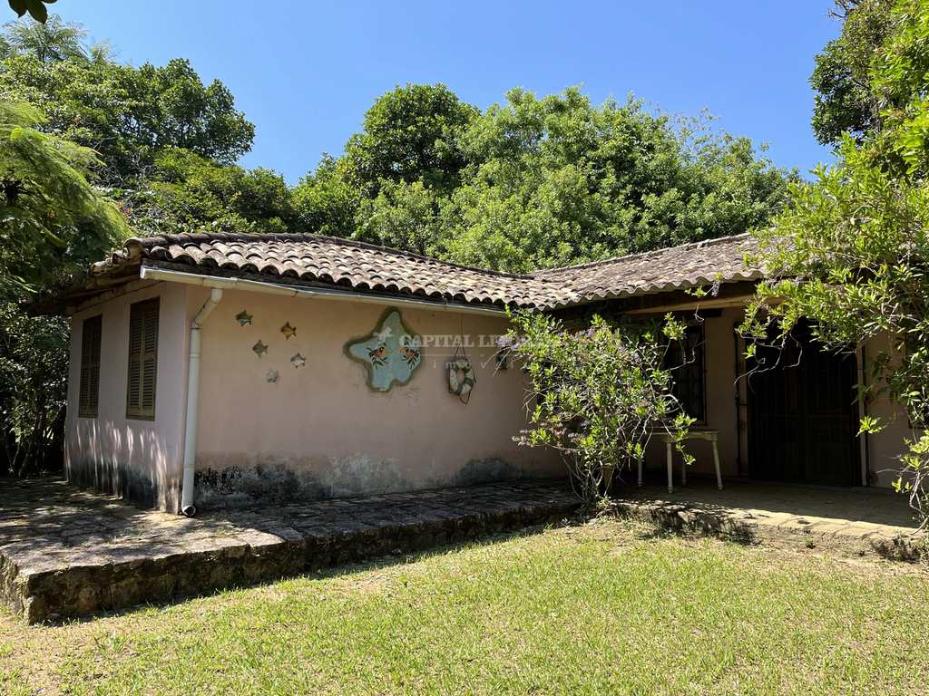 Terreno em Ilhabela, no bairro Ribeirão