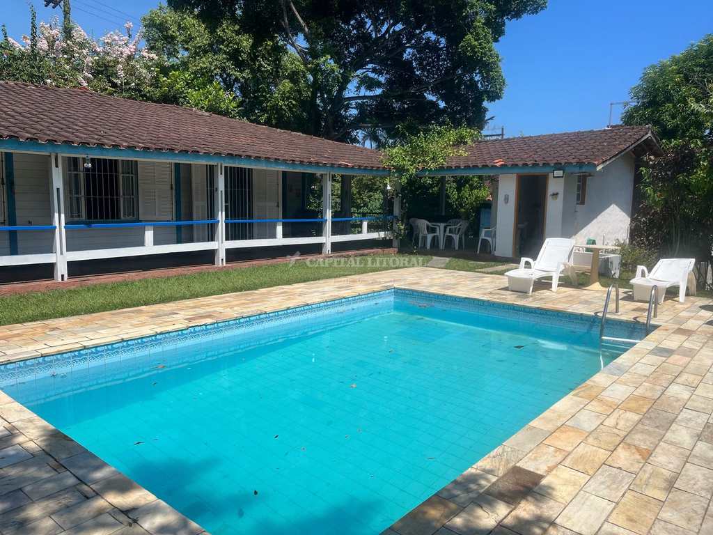 Casa em Ilhabela, no bairro Água Branca