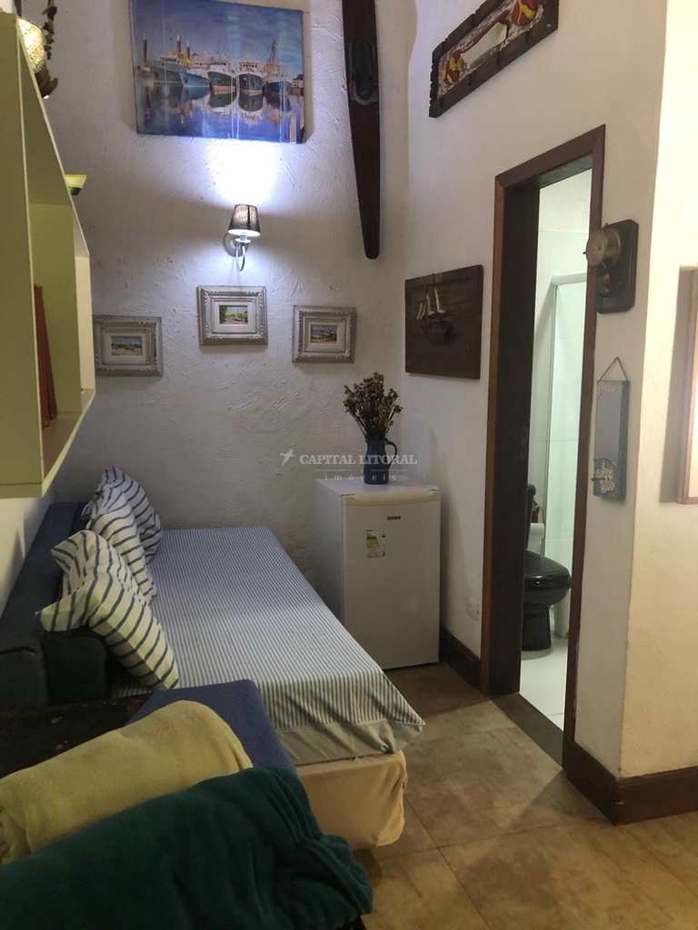 Casa em Ilhabela, no bairro Borrifos