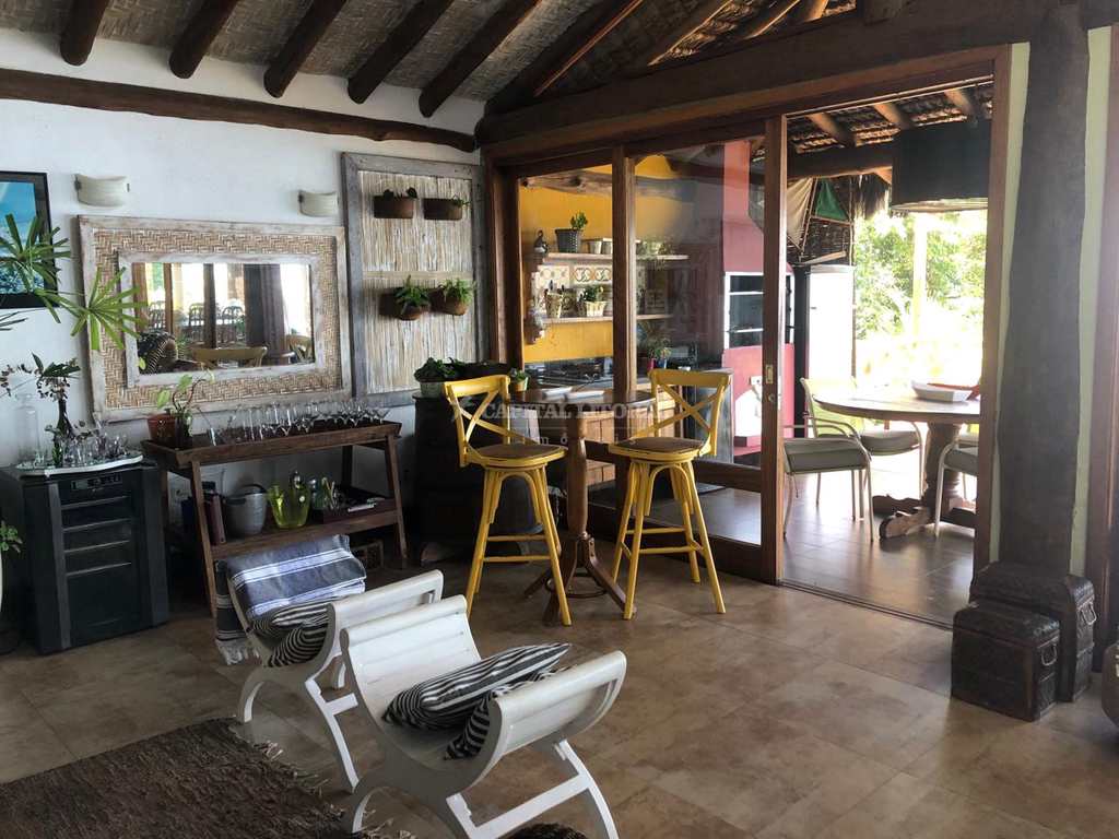 Casa em Ilhabela, no bairro Borrifos