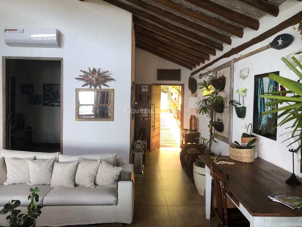 Casa em Ilhabela, no bairro Borrifos
