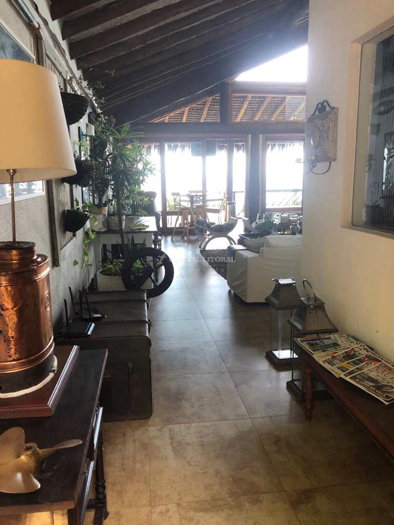Casa em Ilhabela, no bairro Borrifos