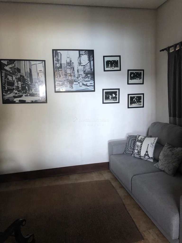 Casa em Ilhabela, no bairro Borrifos