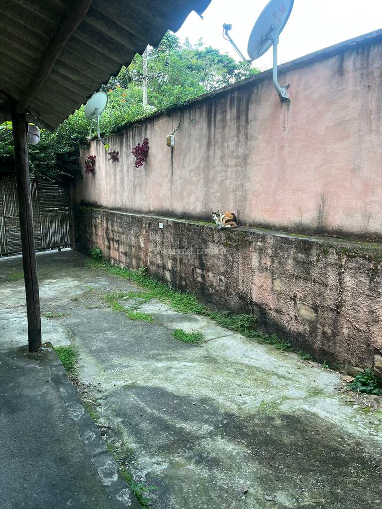 Casa em Ilhabela, no bairro Cocaia