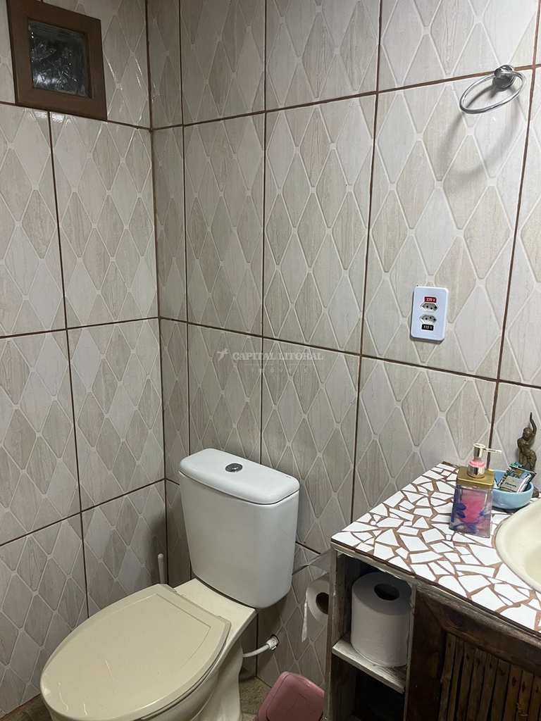 Casa em Ilhabela, no bairro Cocaia