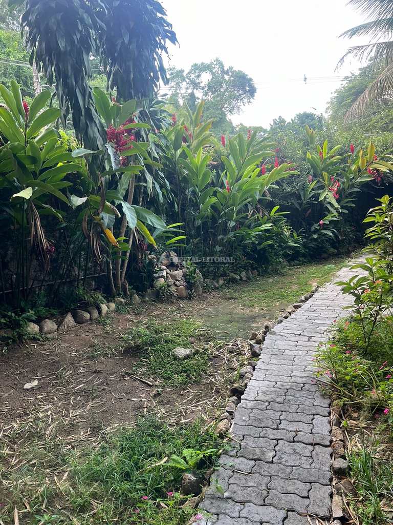 Casa em Ilhabela, no bairro Cocaia