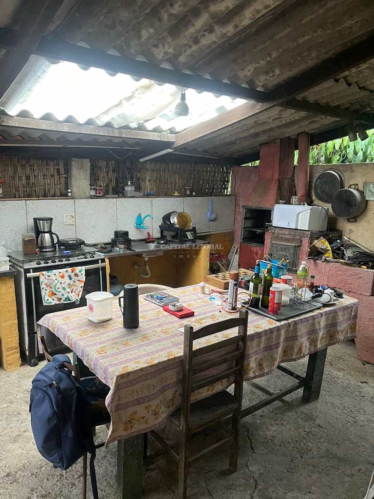 Casa em Ilhabela, no bairro Cocaia