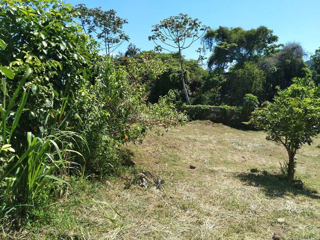 Terreno em Ilhabela, no bairro Ribeirão
