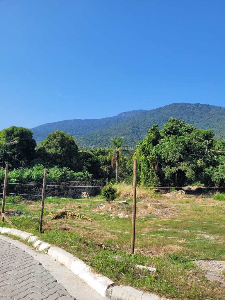 Terreno em Ilhabela, no bairro Ribeirão