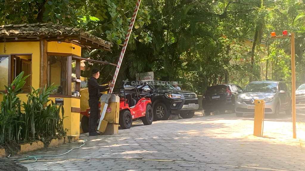 Terreno em Ilhabela, no bairro Siriúba