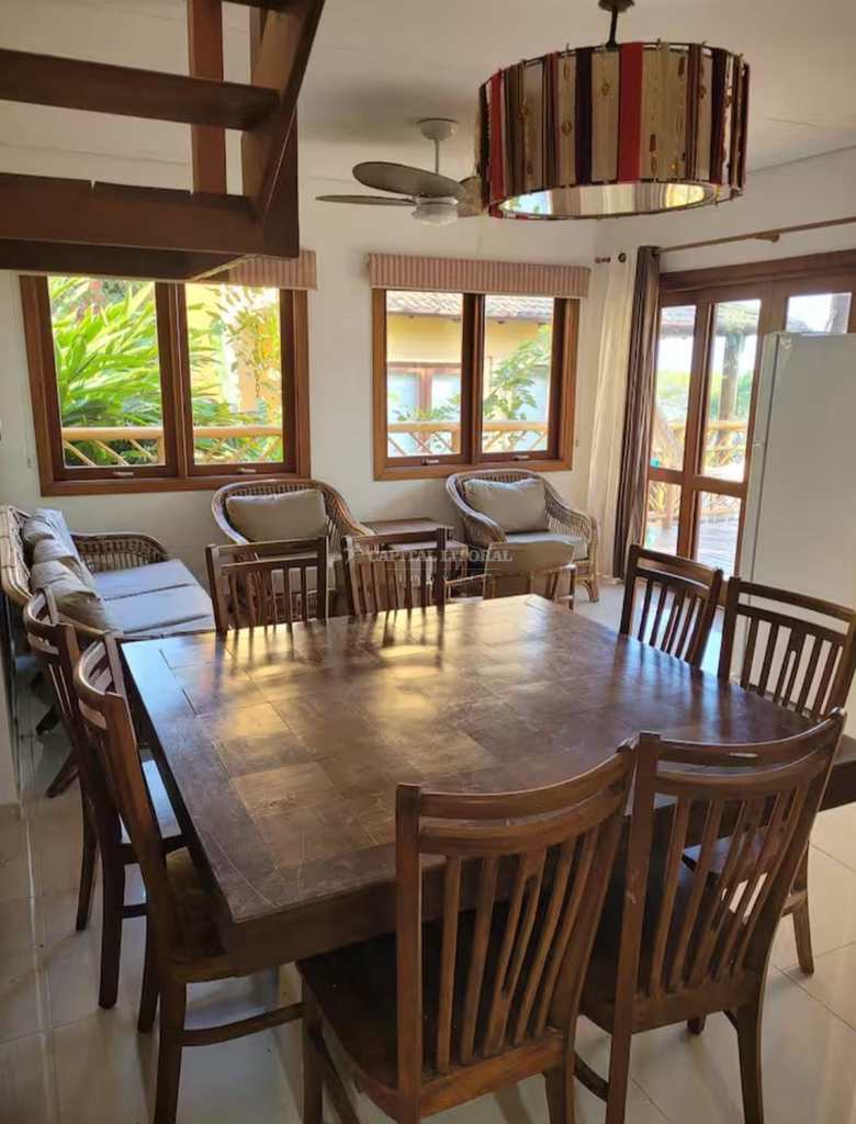 Casa em Ilhabela, no bairro Curral