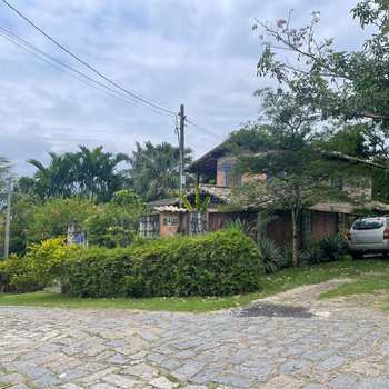 Casa em Ilhabela, bairro Feiticeira