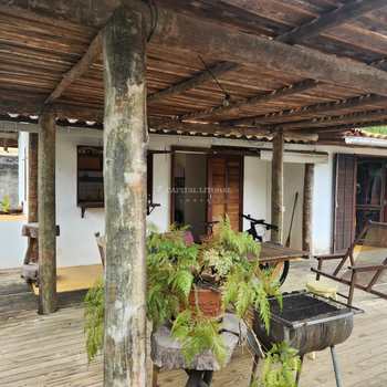 Casa em Ilhabela, bairro Cocaia