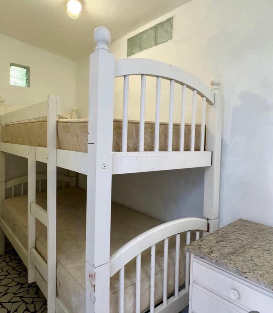 Casa em Ilhabela, no bairro Itaquanduba