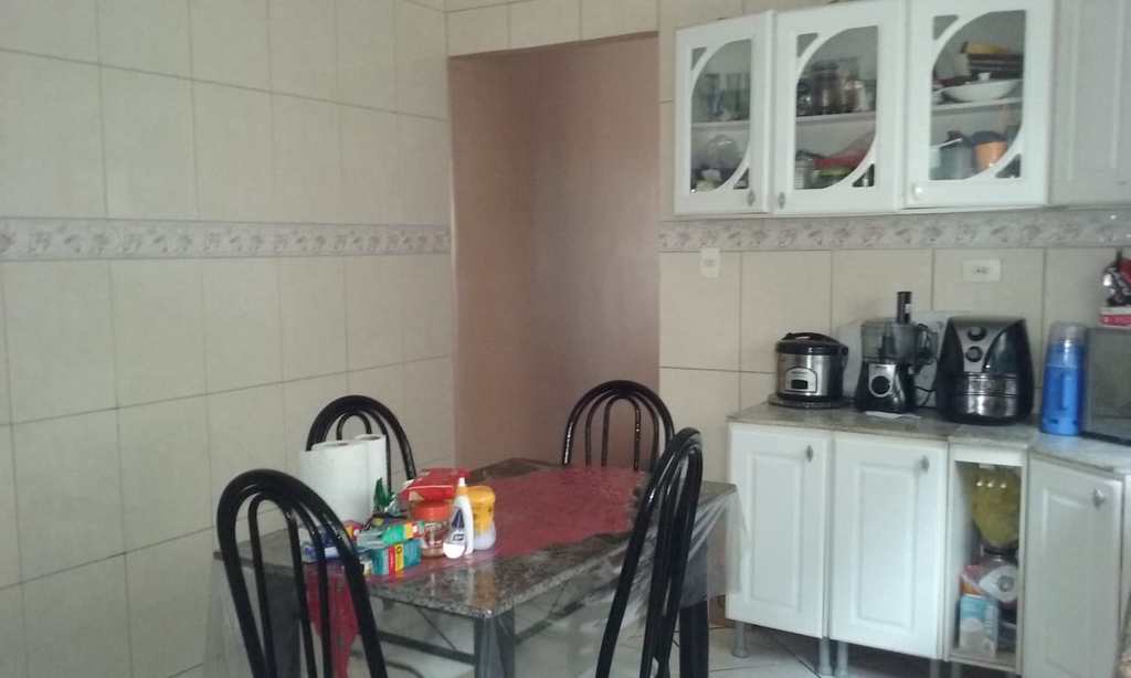 Casa em Cubatão, no bairro Jardim Casqueiro