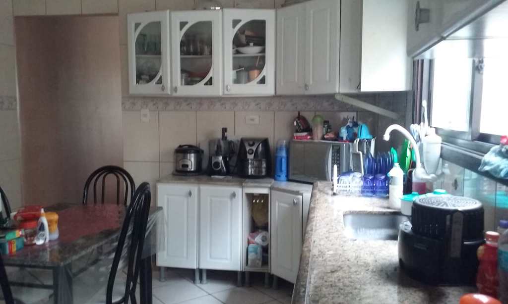 Casa em Cubatão, no bairro Jardim Casqueiro