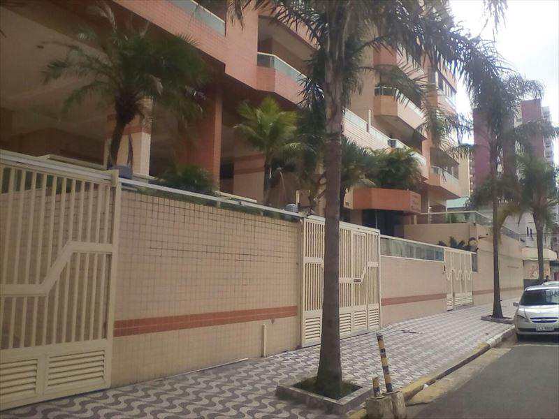 Apartamento em Praia Grande, no bairro Canto do Forte