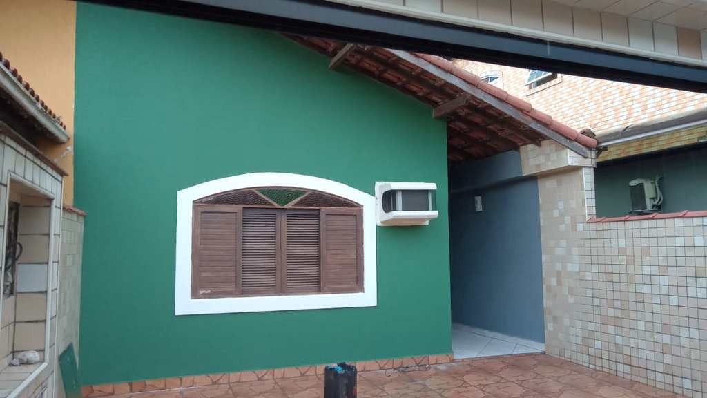 Casa em Cubatão, no bairro Vila Ponte Nova