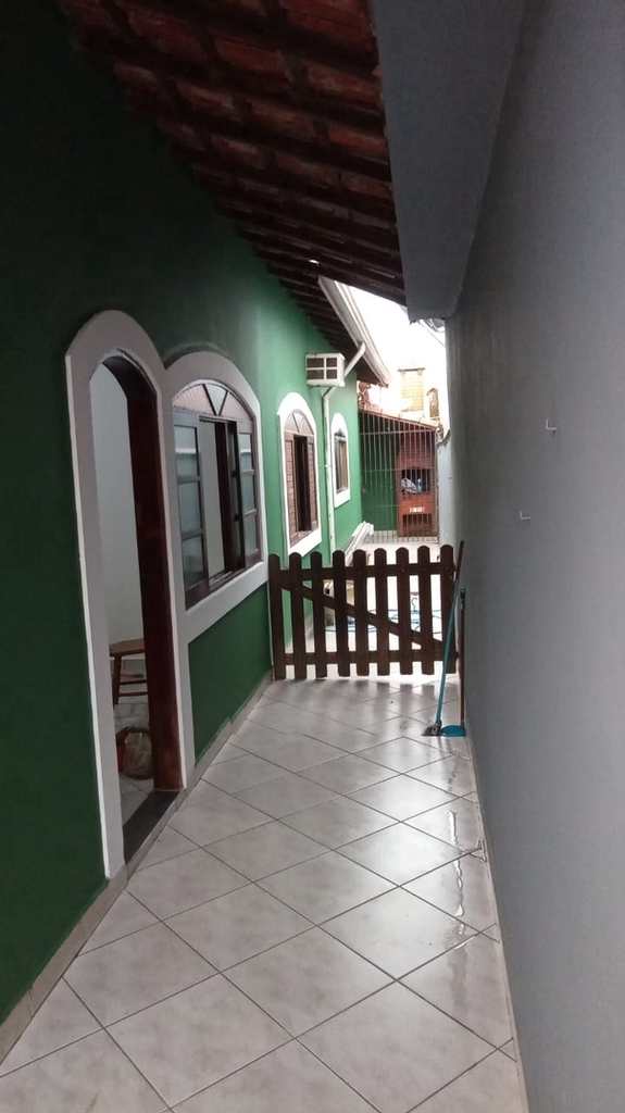 Casa em Cubatão, no bairro Vila Ponte Nova
