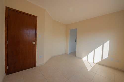 Apartamento, código 24847 em Cubatão, bairro Vila Santa Rosa