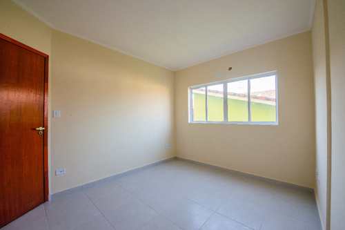 Apartamento, código 24904 em Cubatão, bairro Jardim Casqueiro