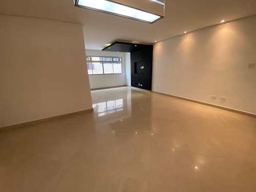 Apartamento, código 24914 em Santos, bairro Ponta da Praia