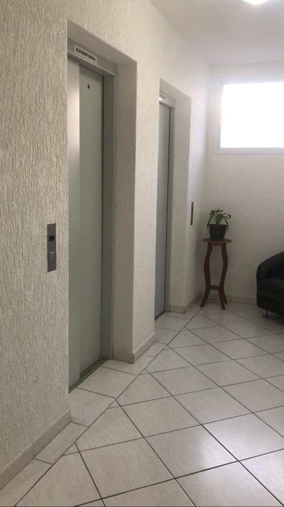 Apartamento em Praia Grande, no bairro Caiçara