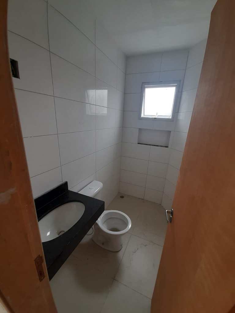 Apartamento em Cubatão, no bairro Jardim Casqueiro