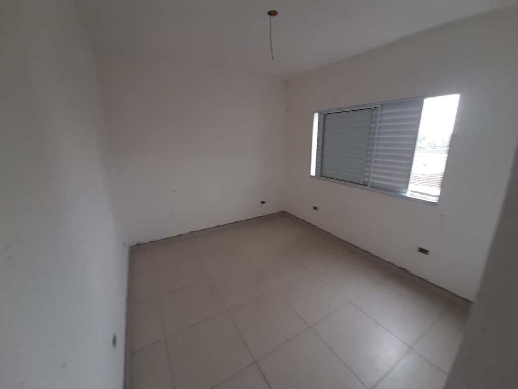 Apartamento em Cubatão, no bairro Jardim Casqueiro