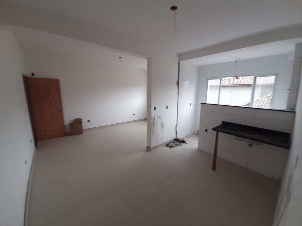 Apartamento em Cubatão, no bairro Jardim Casqueiro