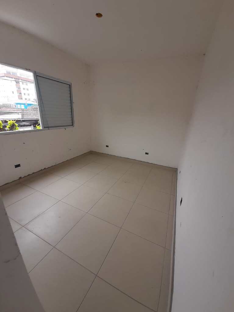 Apartamento em Cubatão, no bairro Jardim Casqueiro