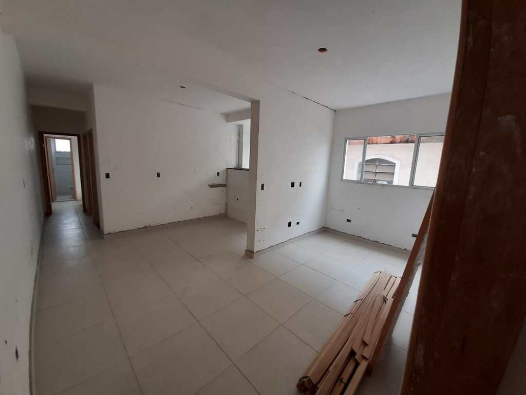 Apartamento em Cubatão, no bairro Jardim Casqueiro
