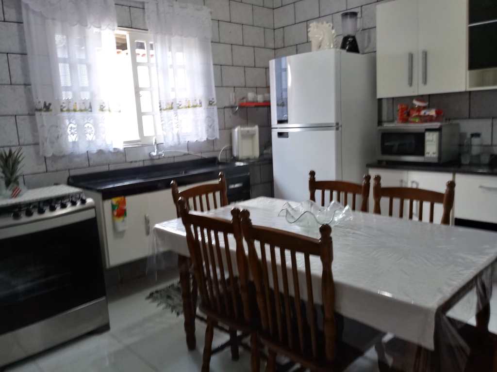 Casa em Cubatão, no bairro Vila dos Pescadores
