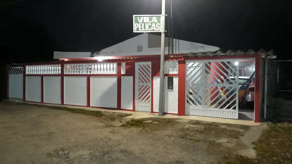 Casa em Cubatão, no bairro Vila dos Pescadores