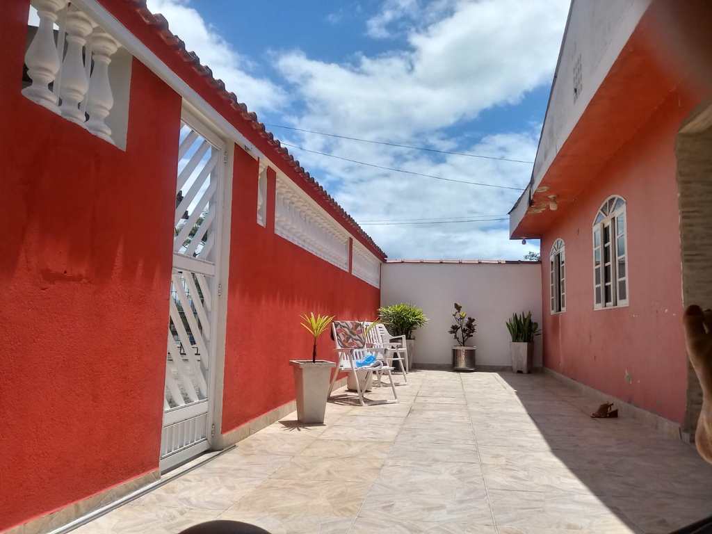 Casa em Cubatão, no bairro Vila dos Pescadores