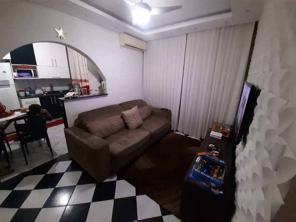 Apartamento em Cubatão, no bairro Jardim Casqueiro