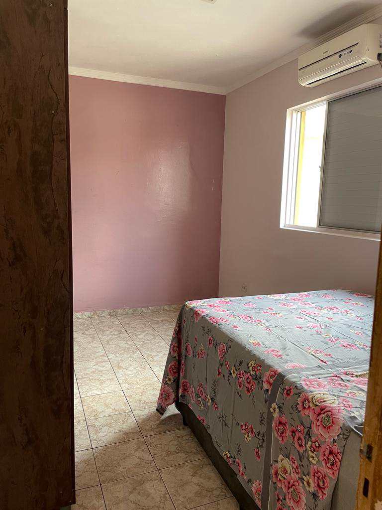 Apartamento em Cubatão, no bairro Jardim Casqueiro