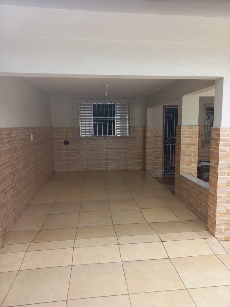 Casa em Santos, no bairro São Manoel
