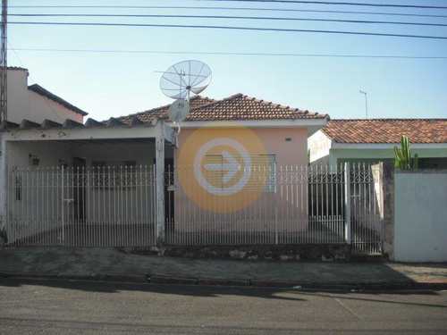 Casa, código 8420 em Bauru, bairro Vila Independência