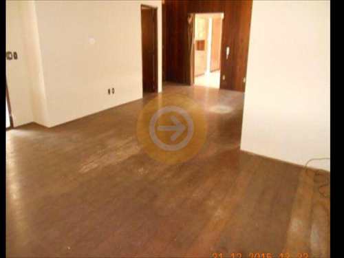 Casa, código 8235 em Bauru, bairro Vila Mesquita