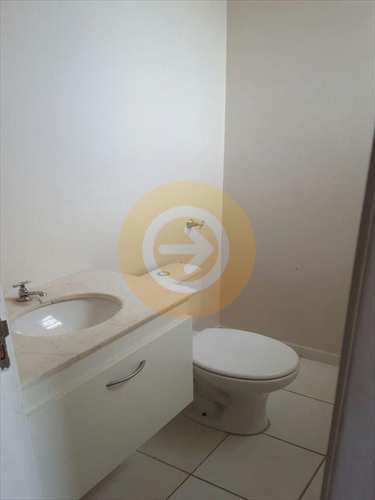 Apartamento, código 8157 em Bauru, bairro Vila Cardia